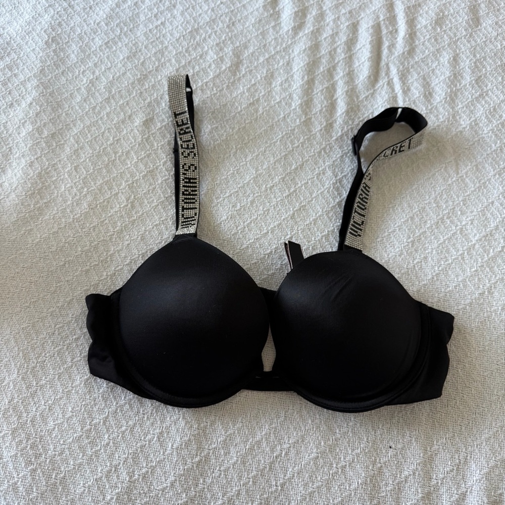 Victoria’s Secret Bra with rhinestone-embellished straps 
Size: 34B